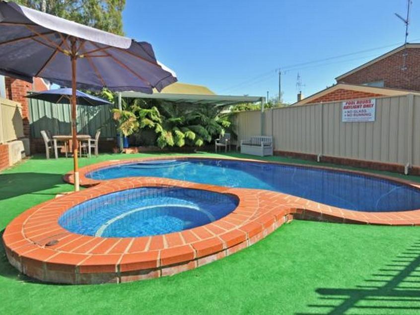 Golden Reef Motor Inn Bendigo Exterior foto