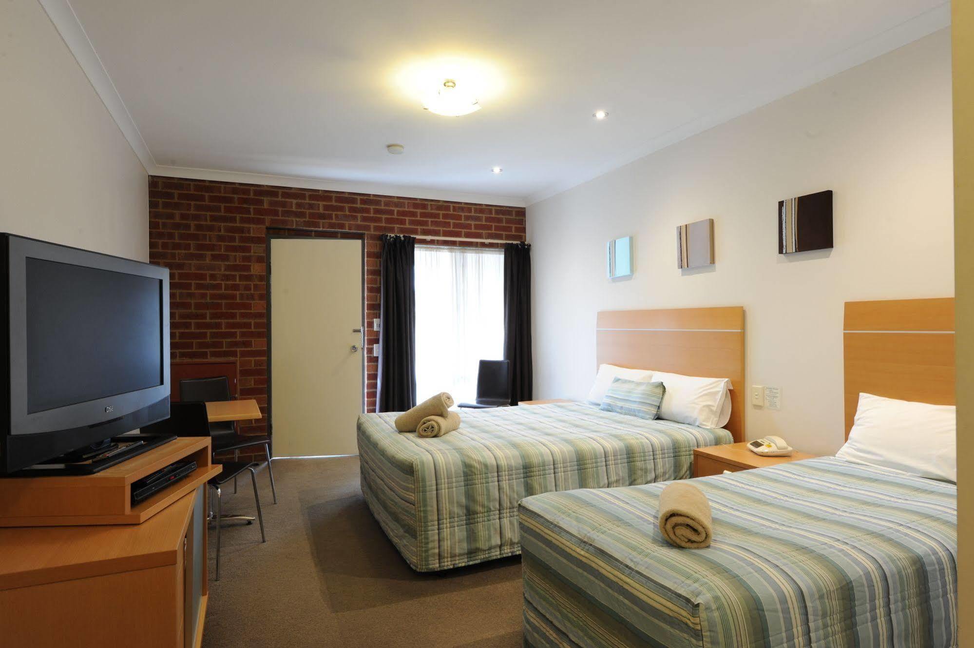 Golden Reef Motor Inn Bendigo Exterior foto